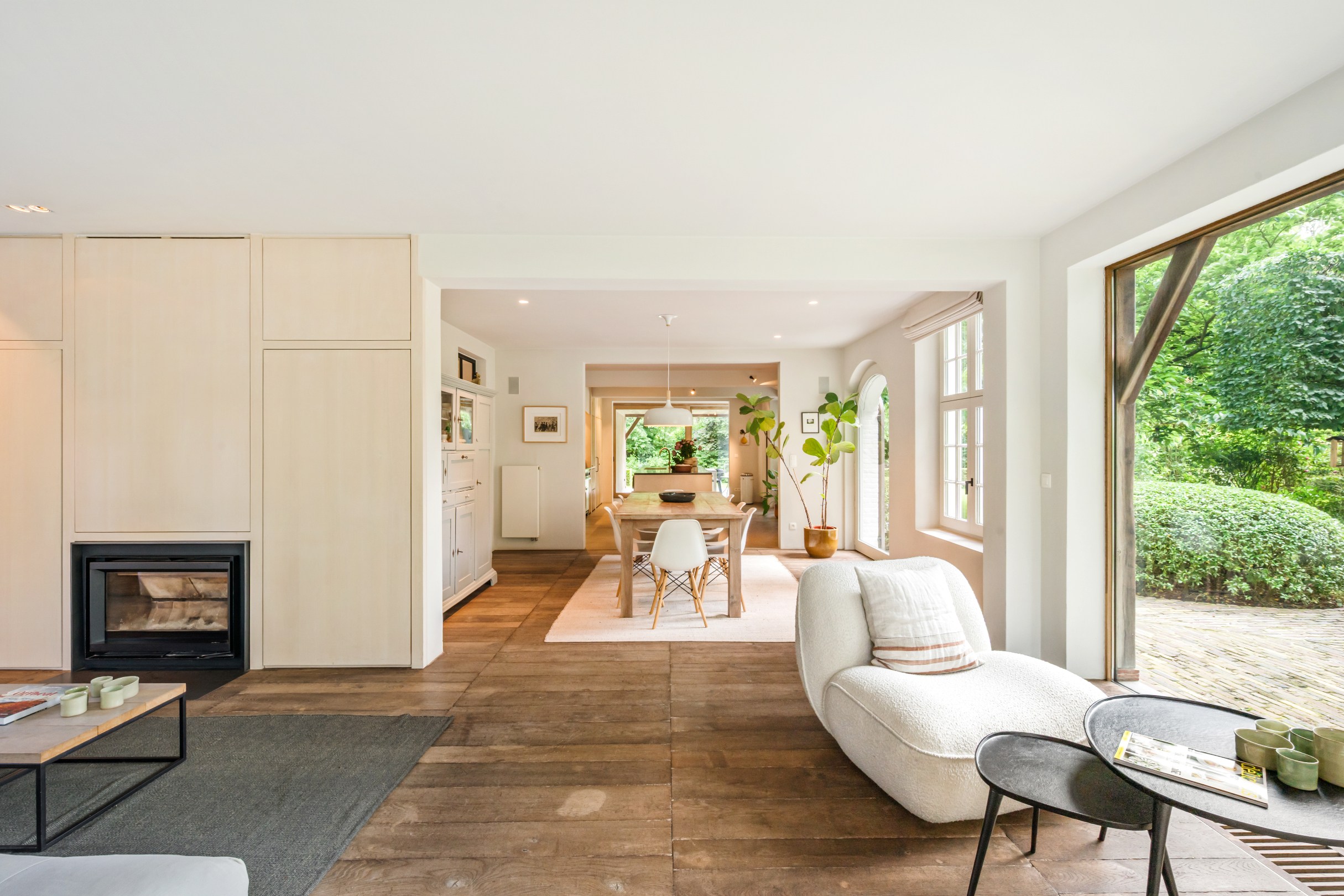 Karaktervolle gerenoveerde villa op 2.100 m² in Schilde - foto 4