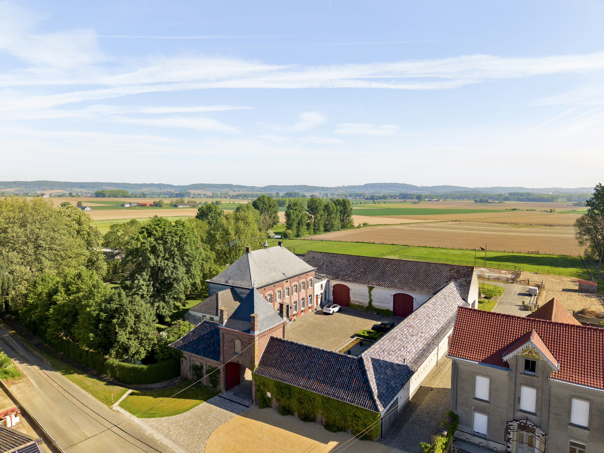 Prachtige exclusieve vierkantshoeve (mog. tot 8 hectare).  - foto 5