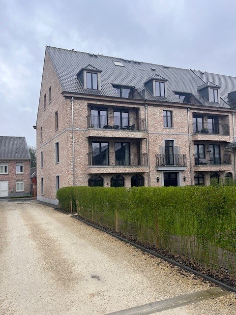 Apartment for rent in Elversele with 2 bedrooms - photo 2