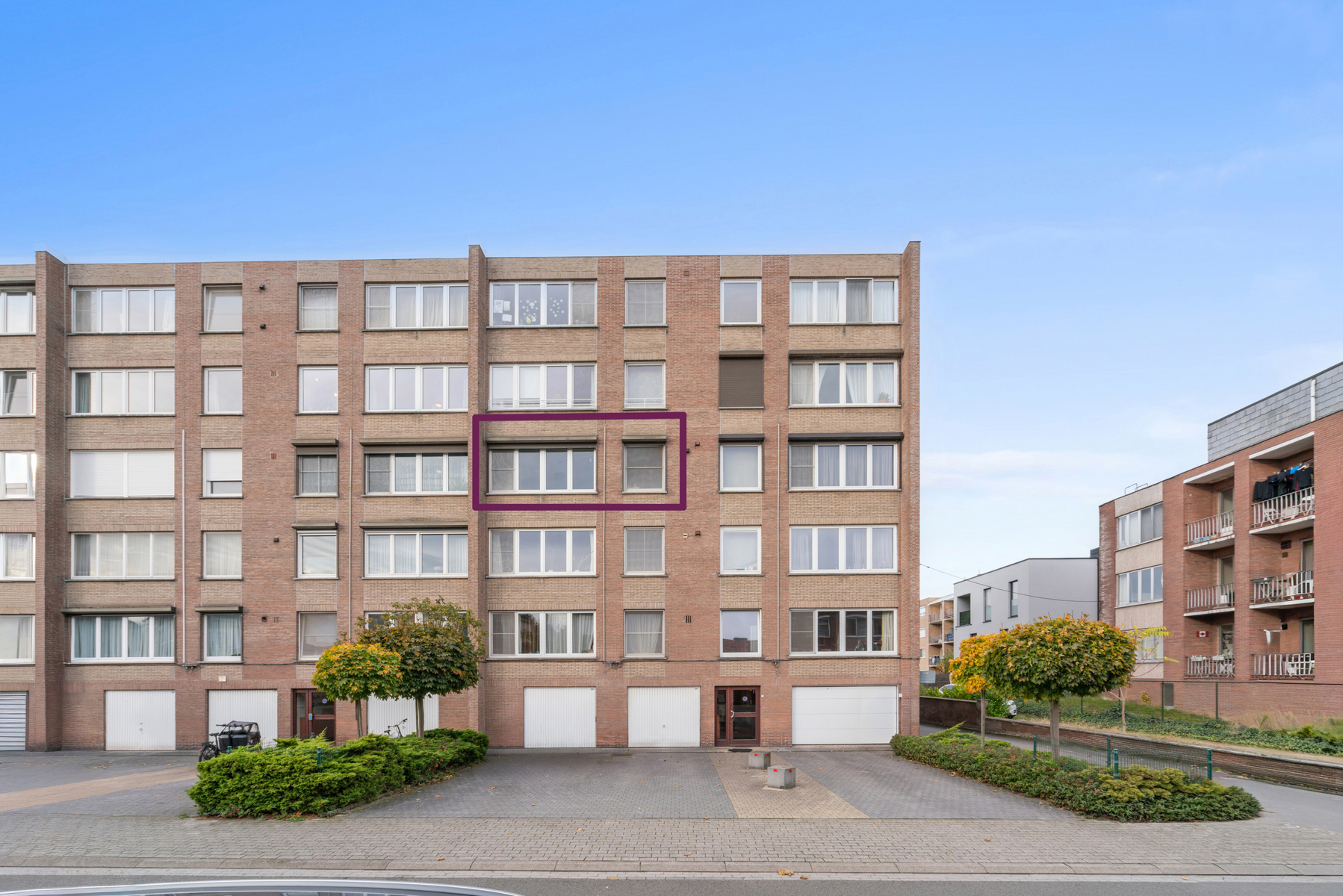 Instapklaar appartement met 2 slaapkamers en garagebox - foto 1