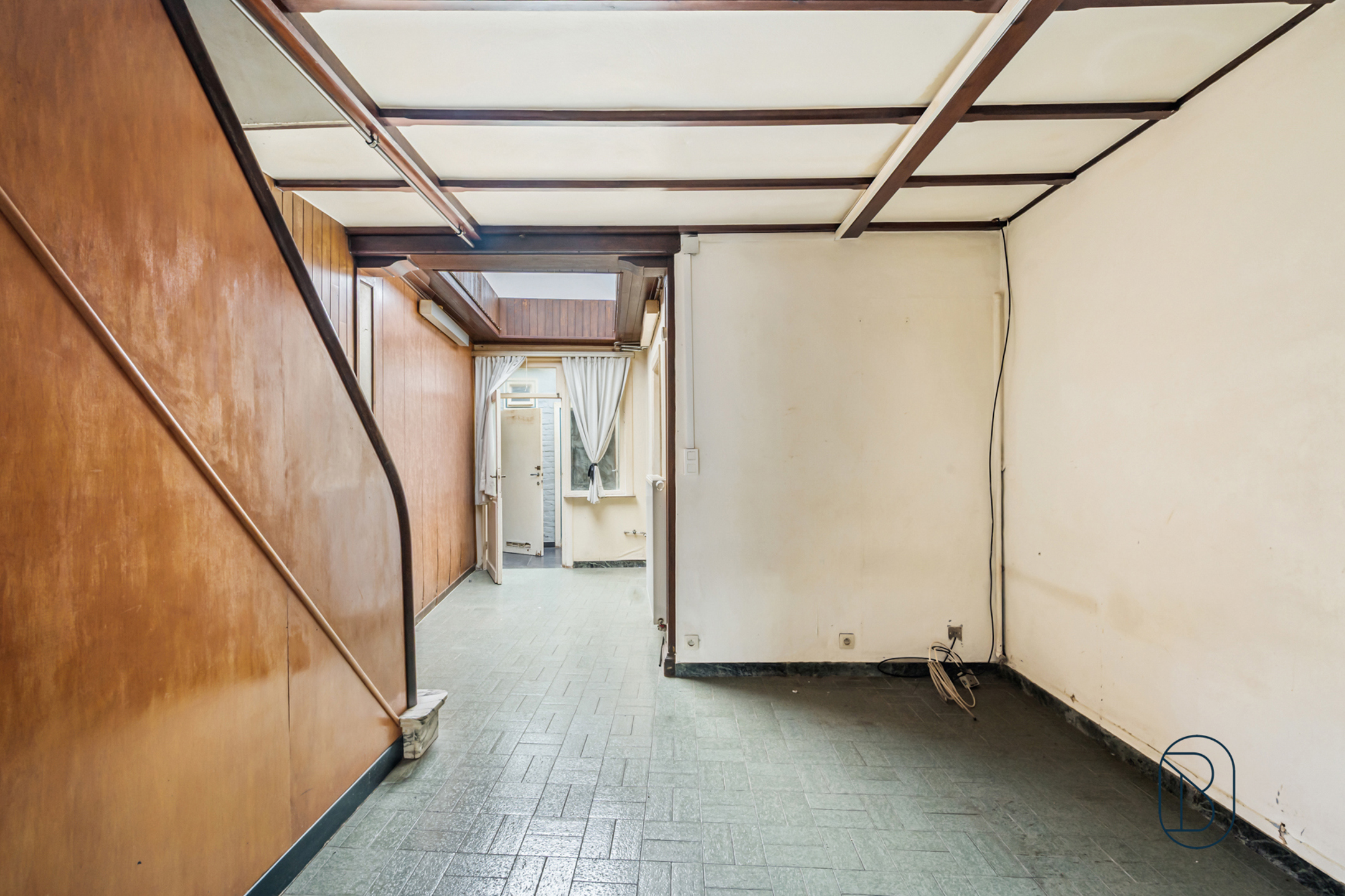 Te renoveren woning met 2 slk! - foto 5