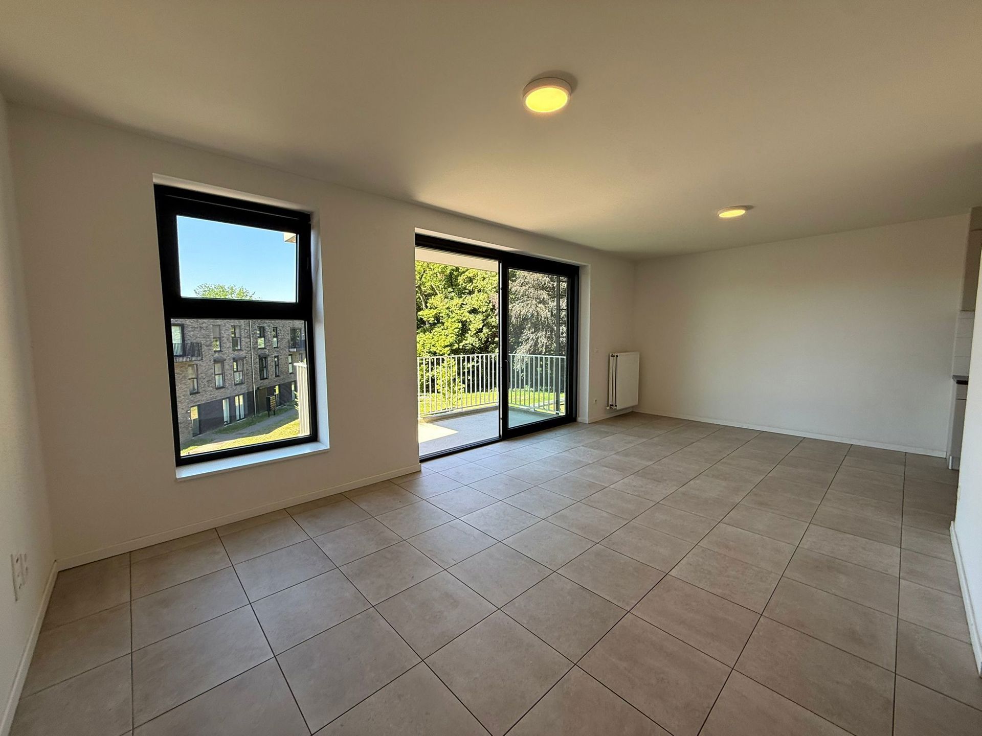 Appartement à louer à Anvers avec 2 chambres - photo 2