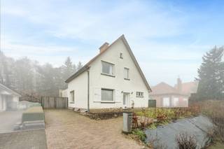 [[ DIT PAND NEEMT DEEL AAN DE ERA OPEN HUIZEN DAG OP 14/3 VAN 14:30 TOT 15:30 ]]Te koop: ruime open bebouwing in Sint-Niklaas, gelegen aan de Hoge...