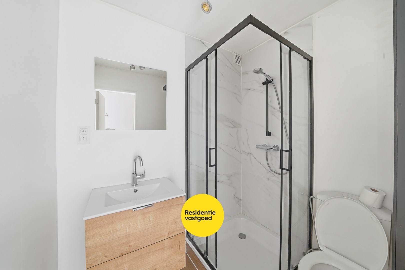 Instapklaar 2-slaapkamerappartement vlakbij de Spuikom - foto 5