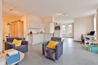 Dit appartement is gelegen in de residentie "Collegehof" aan de Sint-Michielskerk in het centrum van Gent.Exclusief wonen en ondersteuning van...