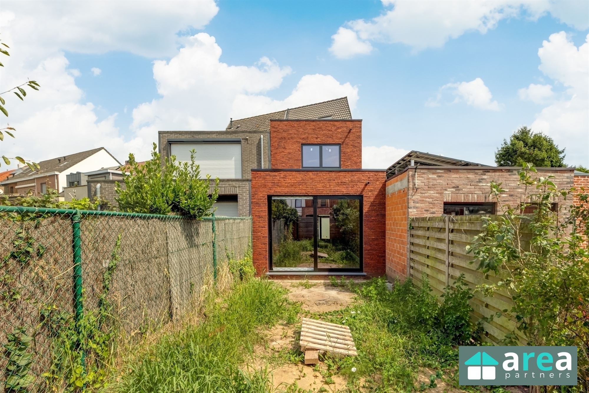 Casco gezinswoning met tuin op toplocatie in Schoten - foto 2