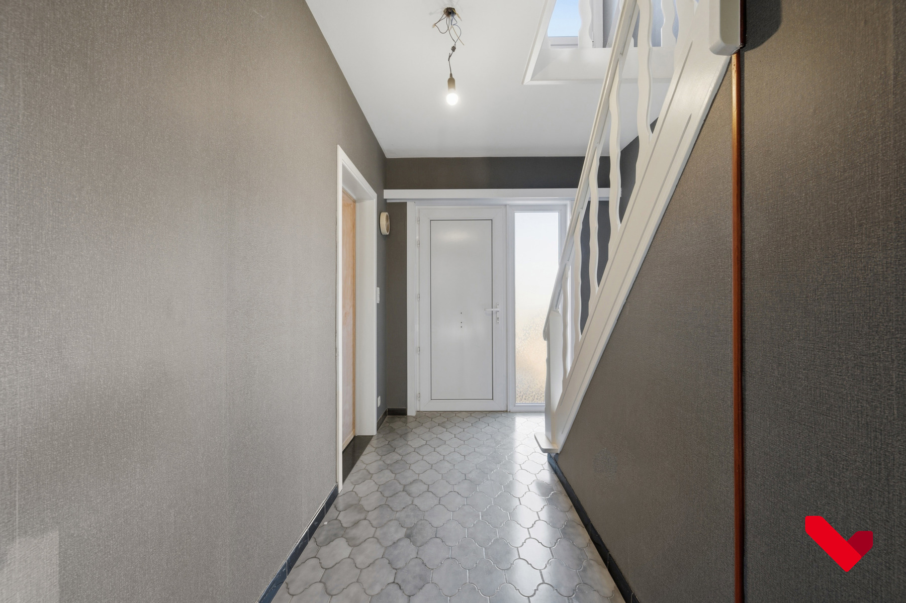 Halfopen bebouwing op uitstekende locatie! - foto 3