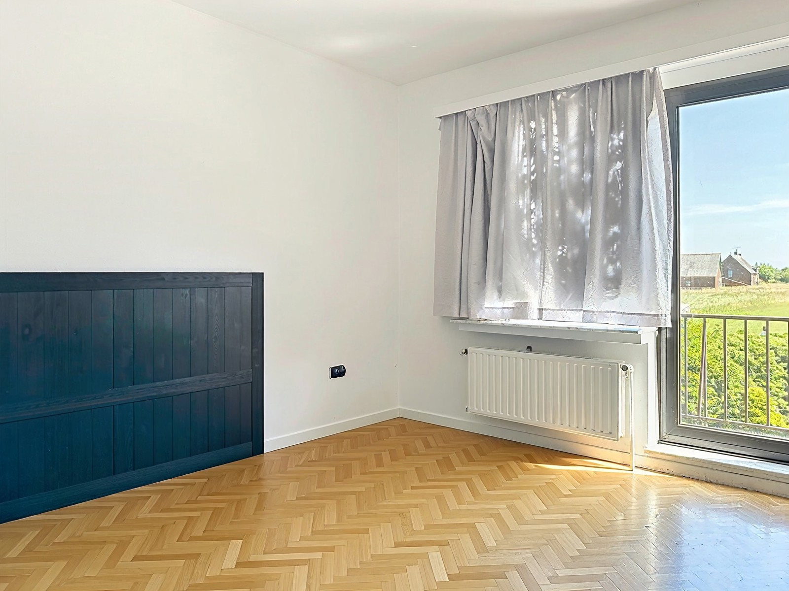 Hoekappartement met 2 slaapkamers en terras met groen zicht — Aartselaar centrum - foto 5