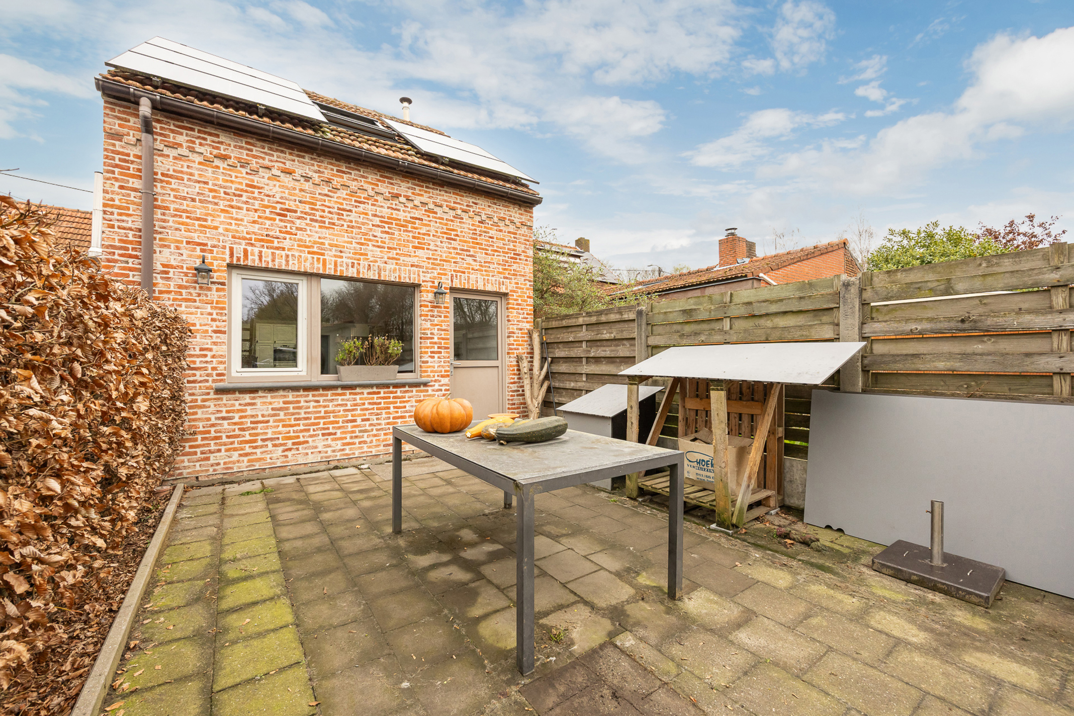 Gerenoveerde instapklare woning op unieke locatie te Beerse - foto 4