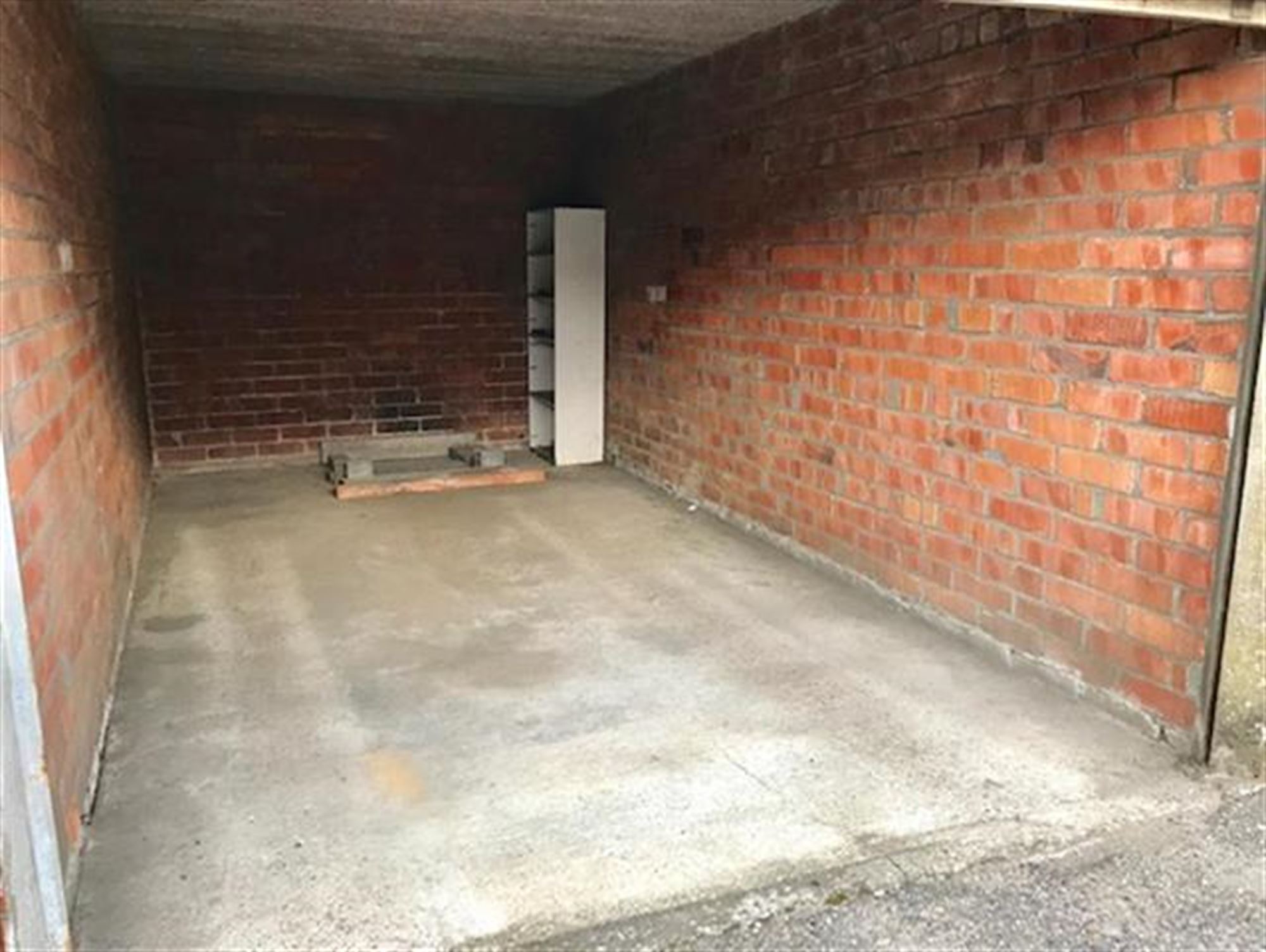 afgesloten garagebox gelegen aan de Duifhuisstraat - foto 4