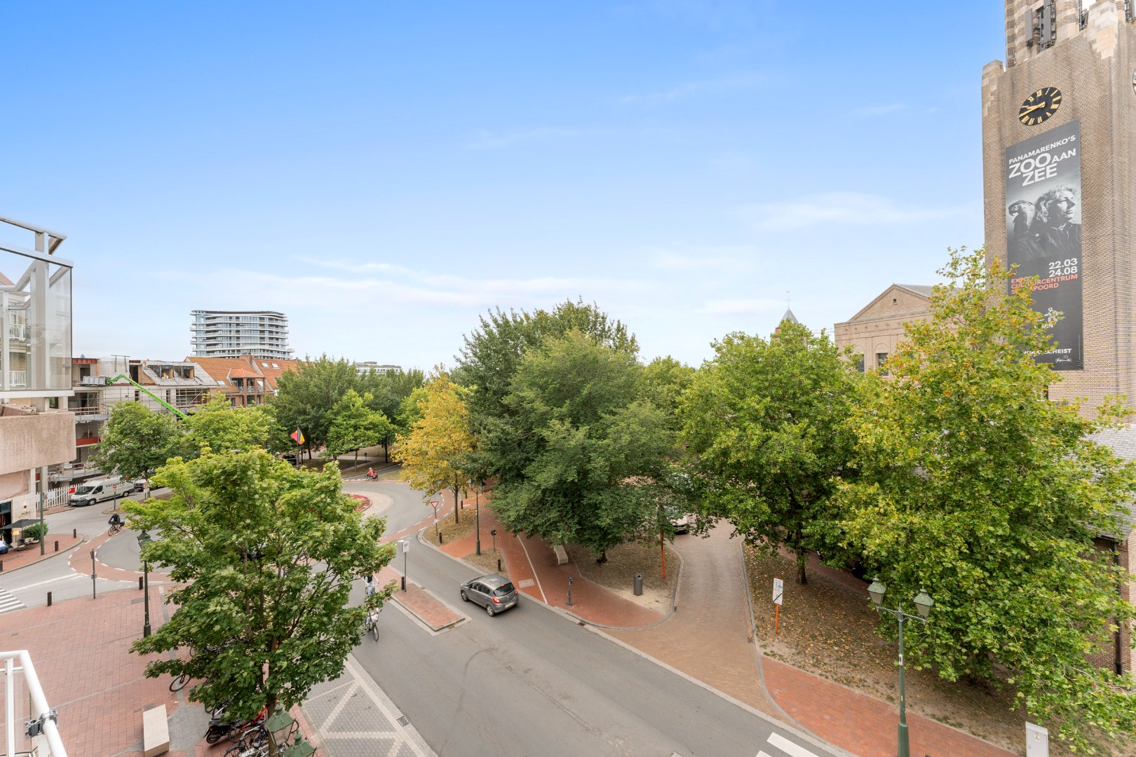 Ruim appartement met parkeerplaats in centrum Knokke - foto 4