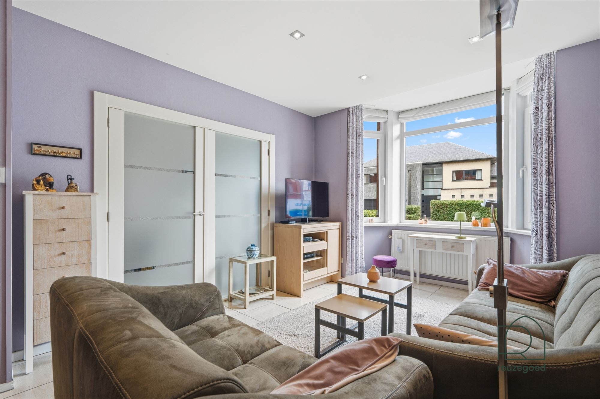 Charmante, verrassend ruime, op te frissen woning met 3 slaapkamers, garage en zonnig tuintje op fietsafstand van Mechelen centrum! - foto 5