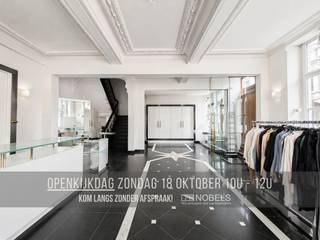 <span><strong><span>🏠 Ontdek je nieuwe thuis tijdens het weekend van de OPENKIJKDAGEN!<br />📅 Zondag 18 oktober ⏰ 10u tot 12u00<br />📌 Vrij toegankelijk – GEEN afspraak nodig<br />📞 Wil je eerder al een kijkje nemen? Bel ons op ☎️ 055 30 92 90</span></strong></span><br /><br />VEELZIJDIG HANDELSPAND EN 2 APPARTEMENTEN op een COMMERCIËLE TOPLIGGING IN HET CENTRUM VAN OUDENAARDE. Dankzij de GROTE RAAMPARTIJEN, UITSTEKENDE VISIBILITEIT en centrale ligging biedt het gelijkvloers sterke commerciële mogelijkheden voor onder meer een WINKEL, KANTOOR, PRAKTIJK OF DIENSTVERLENING. De POLYVALENTE HANDELSRUIMTE vormt dan ook een ideale basis voor uiteenlopende professionele activiteiten. Boven het handelspand bevindt zich een appartement met woonkamer, slaapkamer, berging en te renoveren keuken en badkamer. Via een APARTE INKOM bereikt u een tweede DUPLEXAPPARTEMENT op de tweede en derde verdieping. De combinatie van COMMERCIËLE UITBATING, WONEN EN VERHUUR maakt dit pand bijzonder interessant voor ondernemers én investeerders.<br /><br /><strong>Adres: </strong>Broodstraat 35 te Oudenaarde<br /><br />G-score en P-score c, Geen renovatieverplichting van toepassing, bestuursmaatregelen in maatregelenregister: Nee