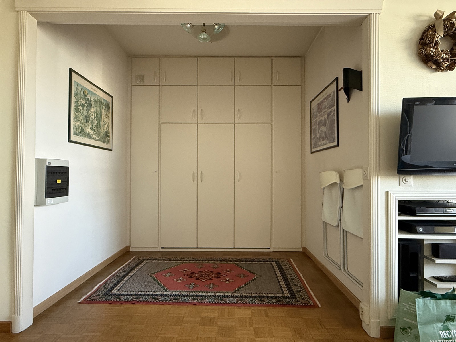 Gezellige en lichtrijke studio met terras en vrij uitzicht - foto 4