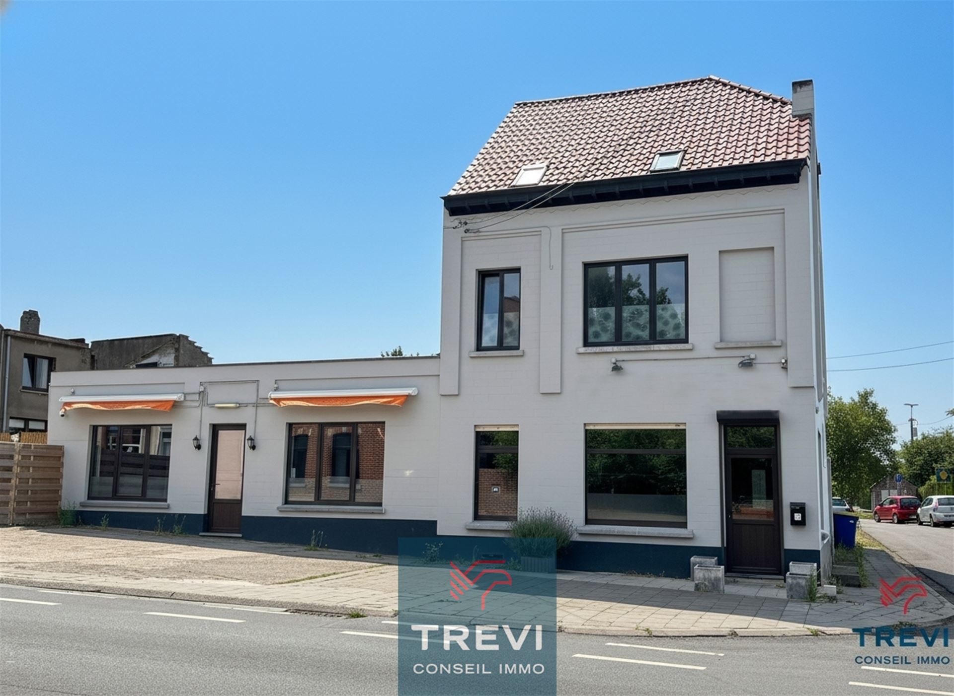 Commercial for sale in Braine-Le-Château with 3 bedrooms - photo 1