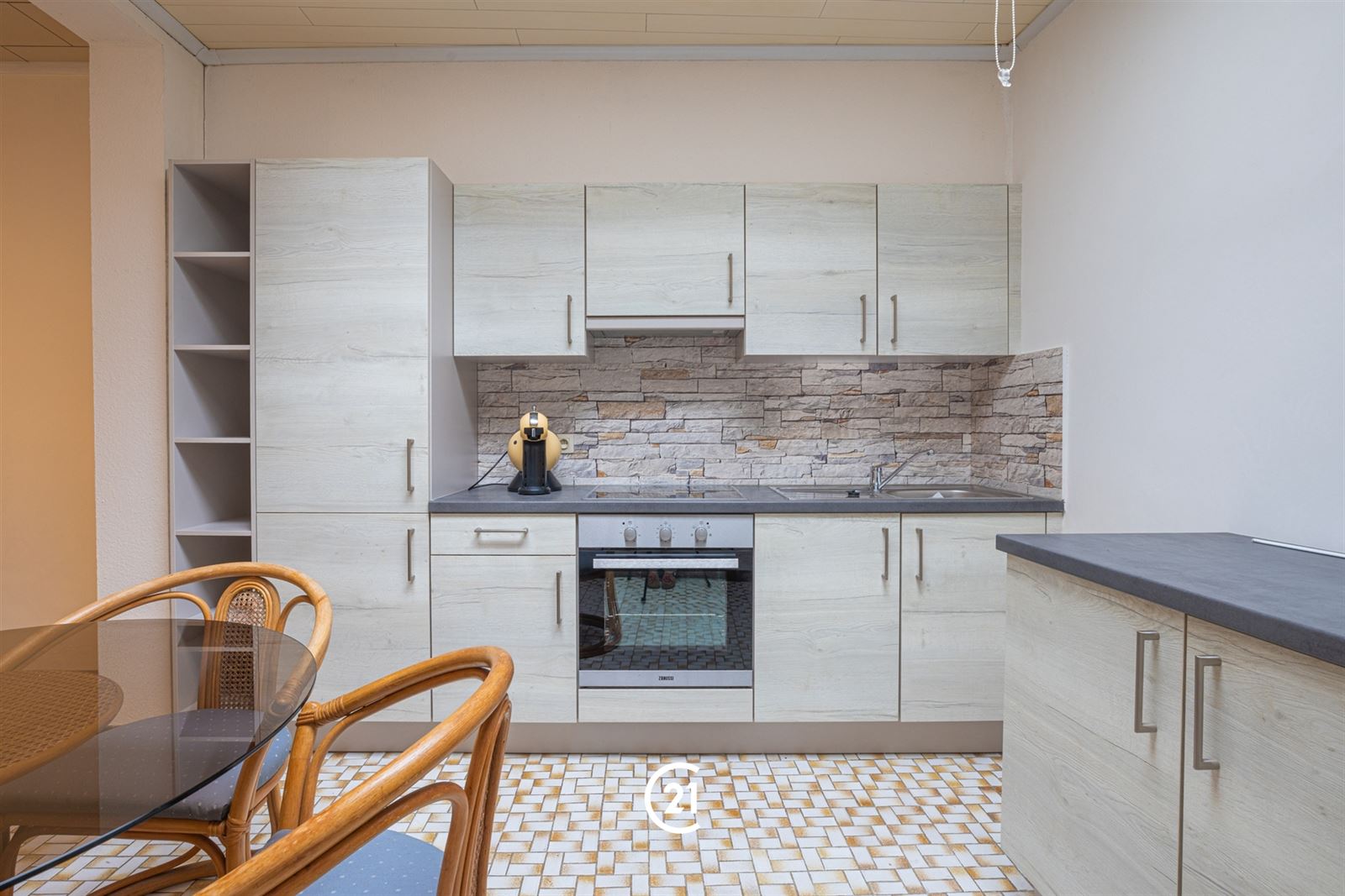 Instapklare woning in het centrum van Zottegem! - foto 5