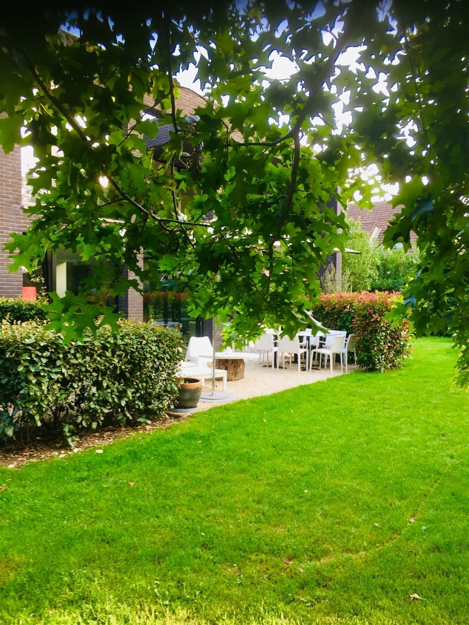 Moderne villa met karakter, royale plafonds en gunstig EPC B - foto 4