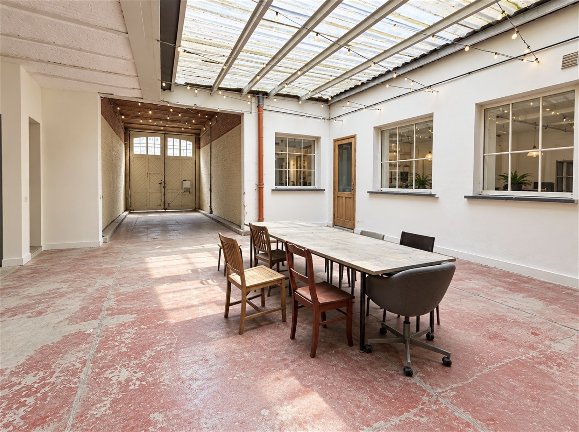 Kelderruimte van 233 m² te huur – Antwerpen Zuid - foto 5