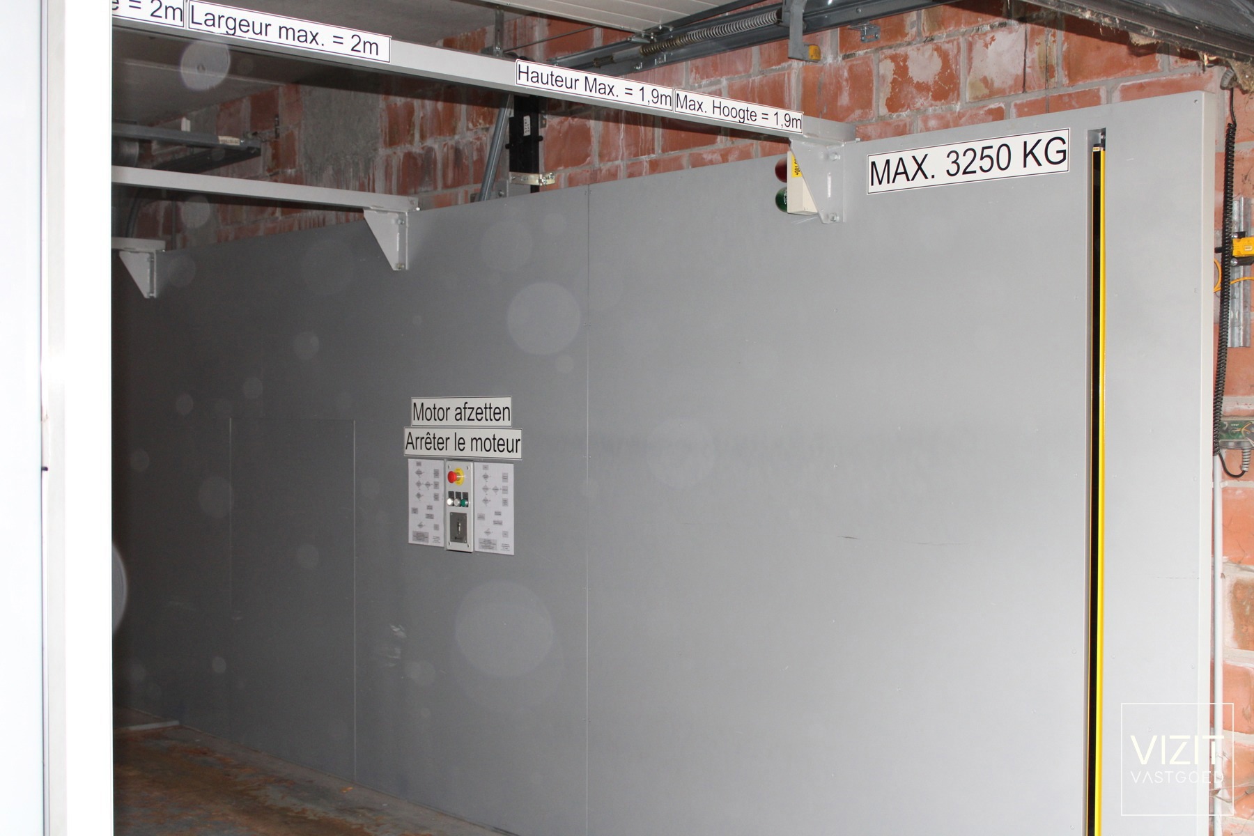 Ondergrondse parkeerplaatsen/garage met autolift   - foto 5