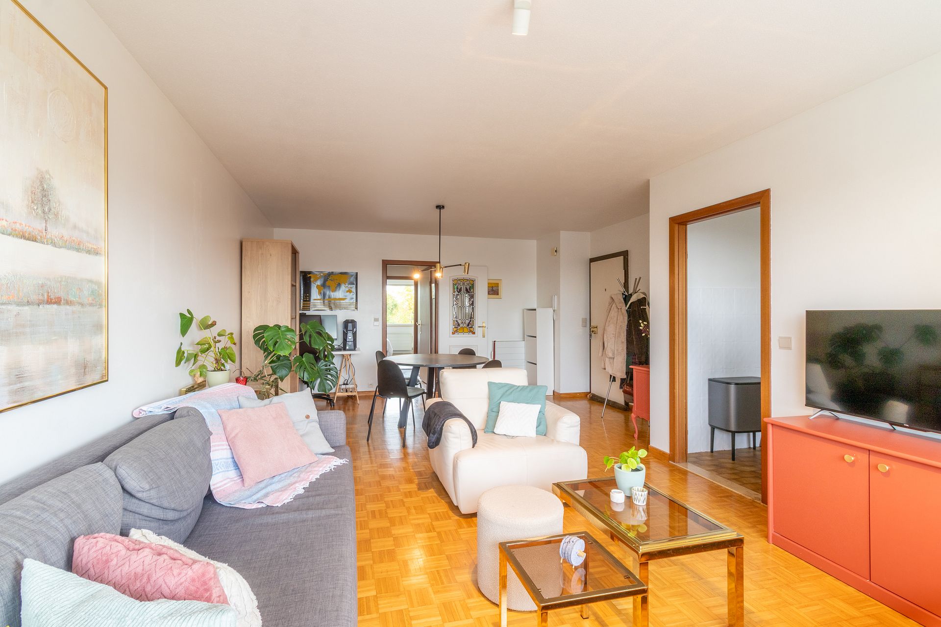 Licht appartement met twee terrassen en autostaanplaats - foto 3