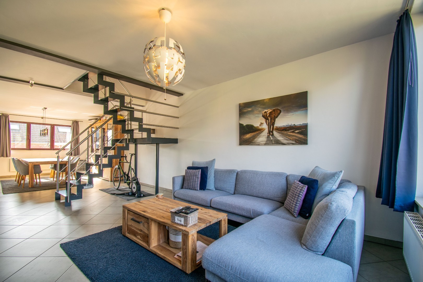 RUIM APPARTEMENT (EPC: B) MET 3 SLAAPKAMERS + GARAGE! - foto 3