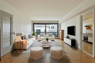 Dit instapklaar appartement is gelegen vlakbij de Grote Markt van Roeselare. Hierdoor geniet u van vlotte bereikbaarheid naar winkels en horeca...