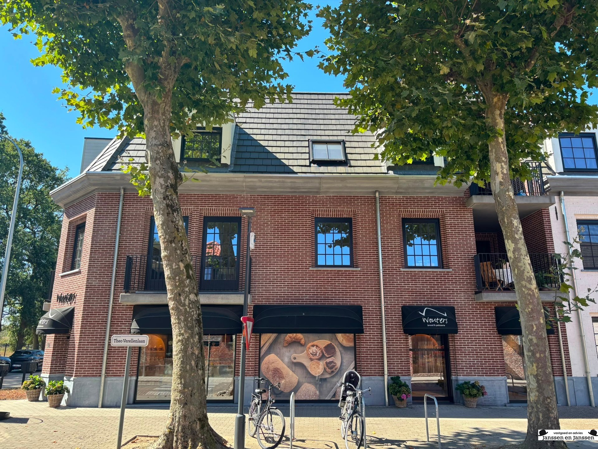 Stijlvol afgewerkt appartement met 2slpks en terras in het centrum van Gooreind (ca.100m²) - foto 4