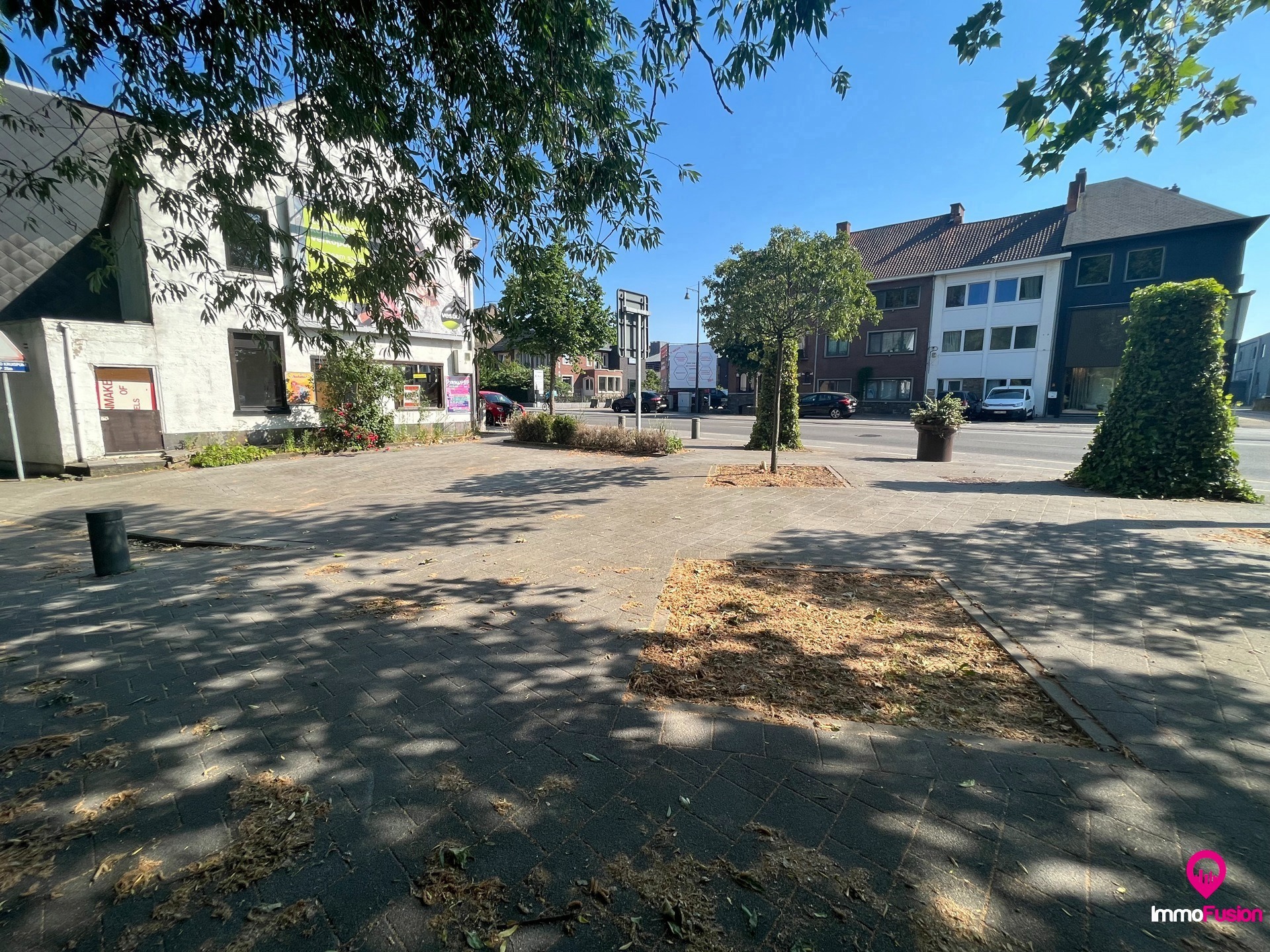 Ideaal gelegen projectgrond voor 16 studentenkamers ; vergund! - foto 4