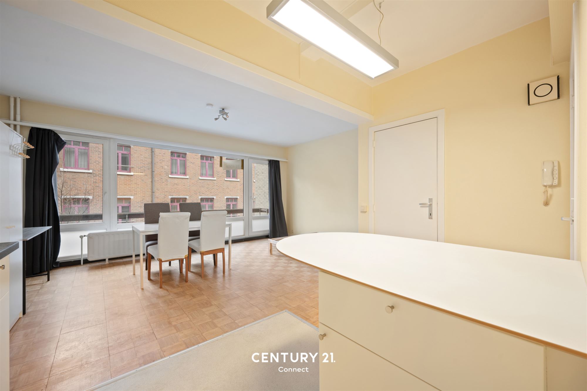 Studio extrêmement spacieux avec balcon à Louvain - photo 4