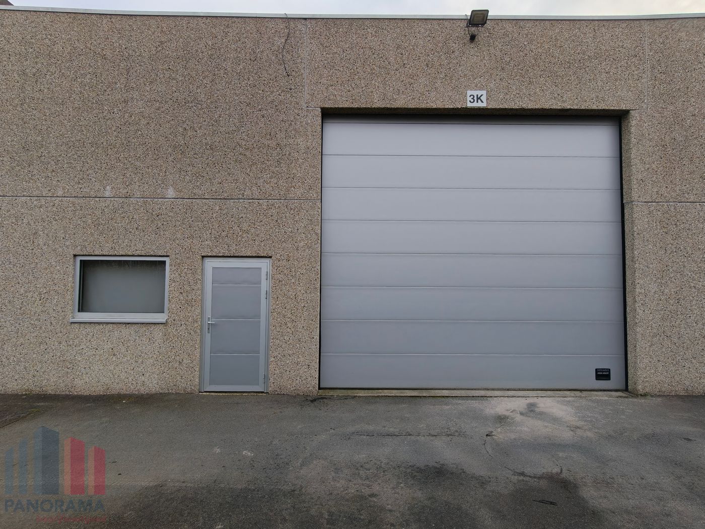 495 m² opslagruimte langs Kortrijksestraat (N50) - photo 1