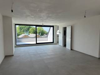 Prachtig villa-appartement, recent opgeleverde op wandelafstand van het gezellige centrum van Sleidinge. Dankzij de gunstige ligging bevinden...