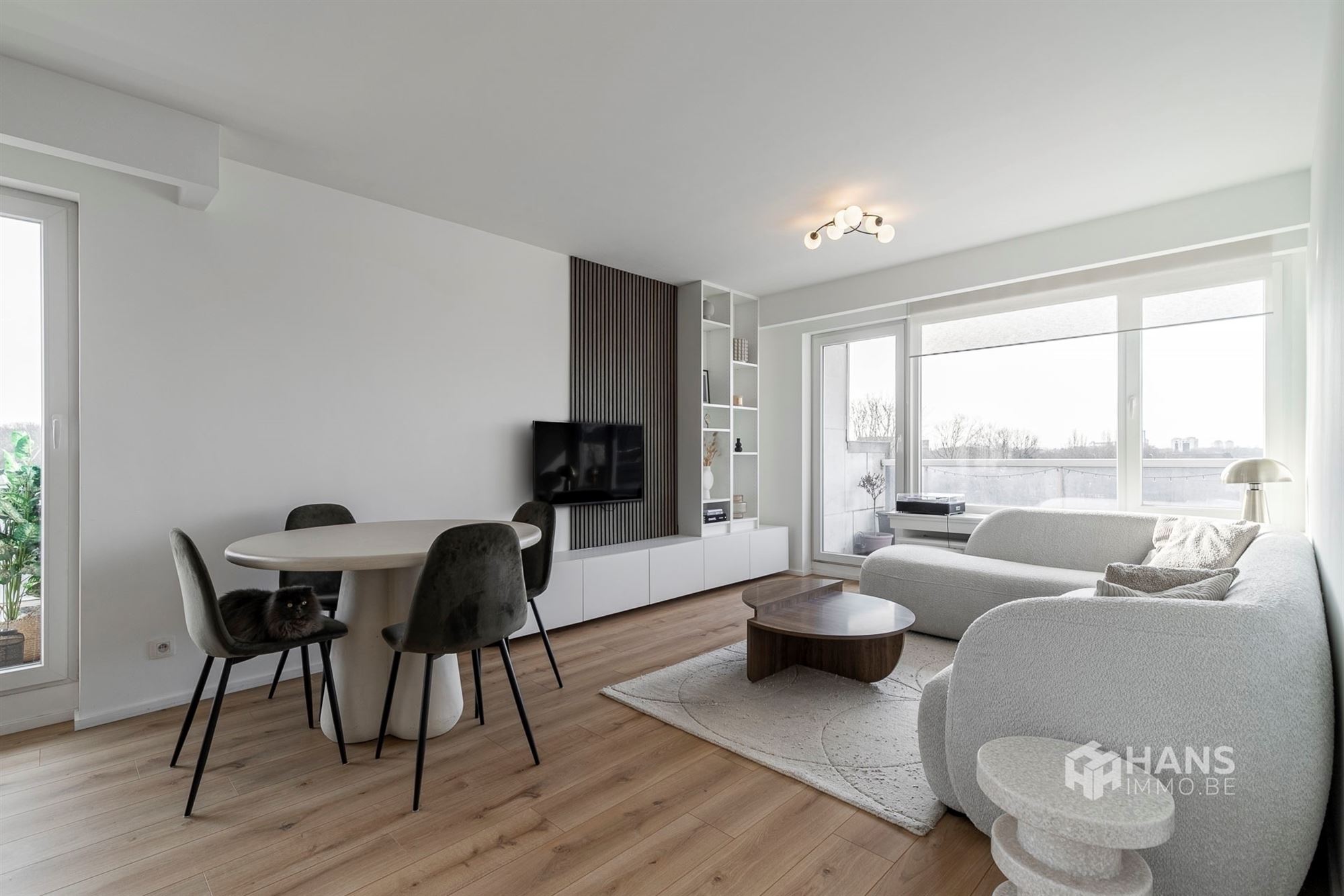 Gerenoveerd appartement (77 m²) in Antwerpen met 2 slaapkamers en 2 terrassen met zicht op het Rivierenhof - foto 4