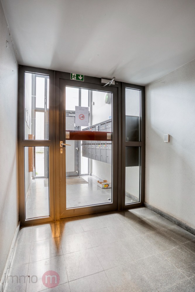 Volledig vernieuwde, instapklare studio in hartje Leuven met afgesloten garagebox – rustig gelegen pareltje! - foto 4