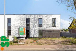 Moderne instapklare nieuwbouwwoning te koop in Tessenderlo-Ham (Kwaadmechelen)Bent u op zoek naar een energiezuinige, volledig afgewerkte...