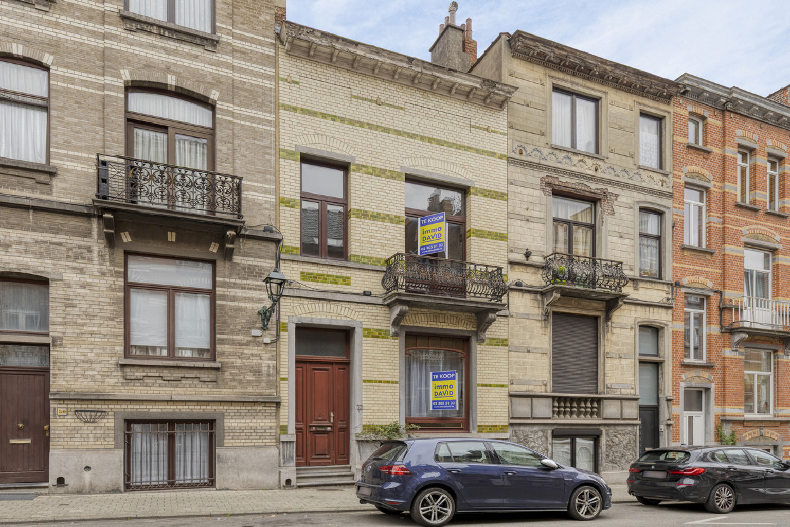 Te renoveren herenhuis met tuin nabij Sint-Guidoplein - foto 1