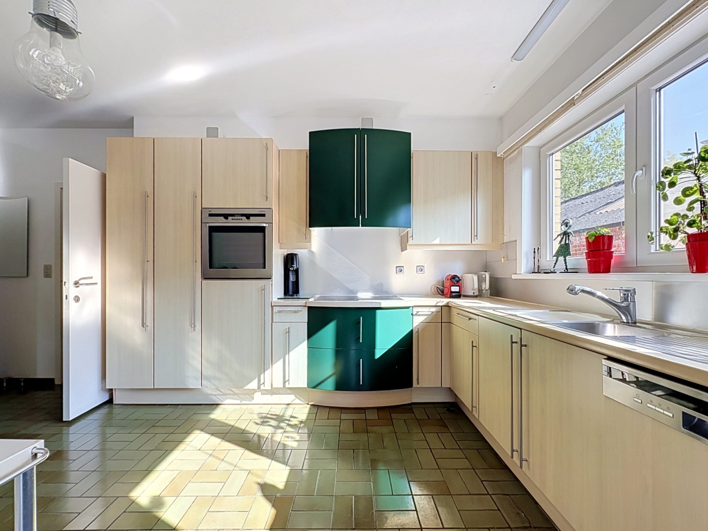 Ruime en zongerichte woning te koop te Wulpen. - foto 5