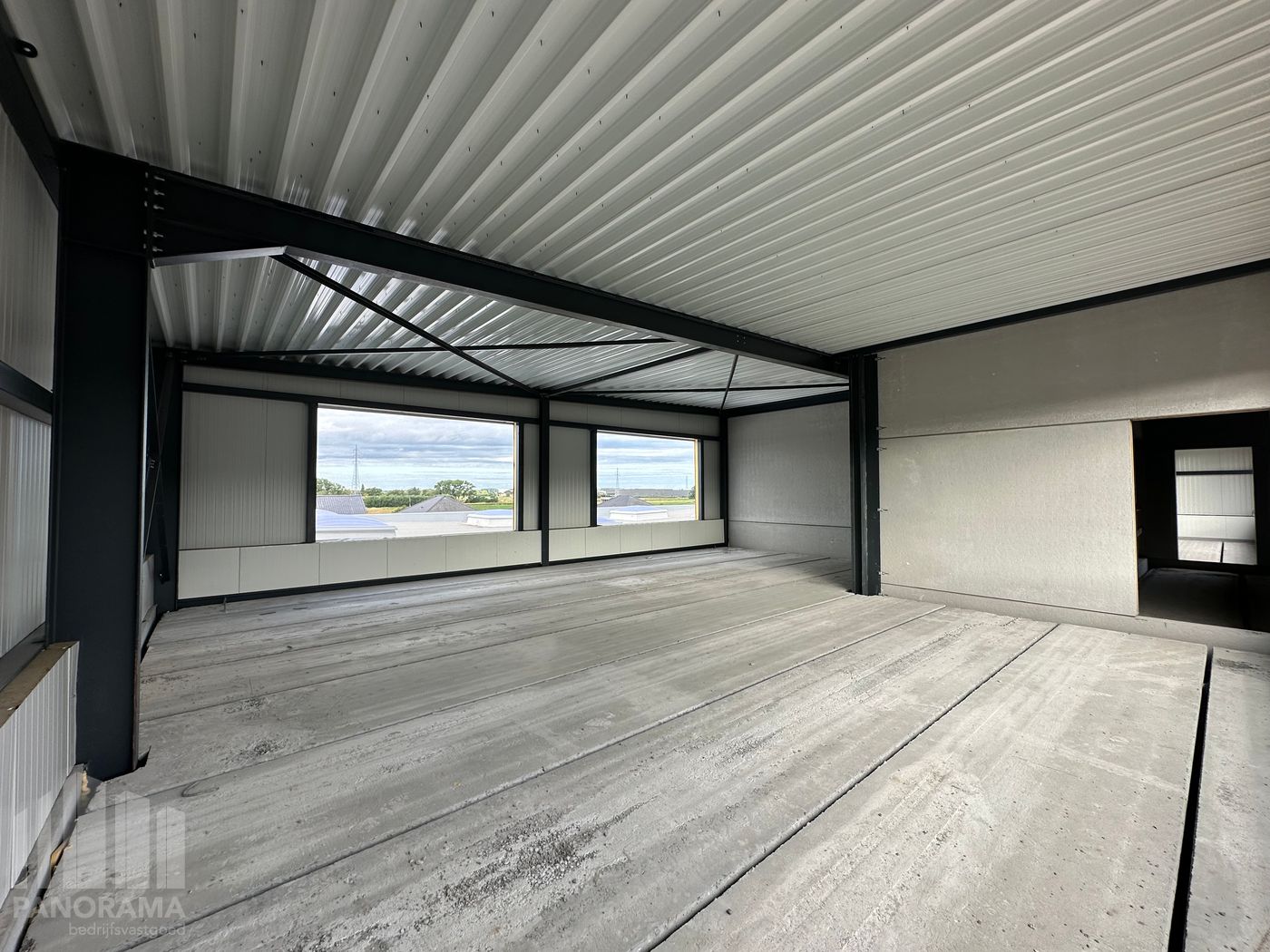Nieuwbouw KMO-unit van 249 m² met 130 m² kantoorruimte te koop – Strategisch gelegen nabij E17 in Anzegem - foto 4
