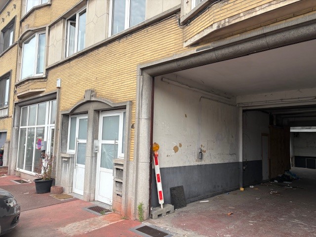 Goed gelegen handelsruimte met uitstekende visibiliteit - photo 5