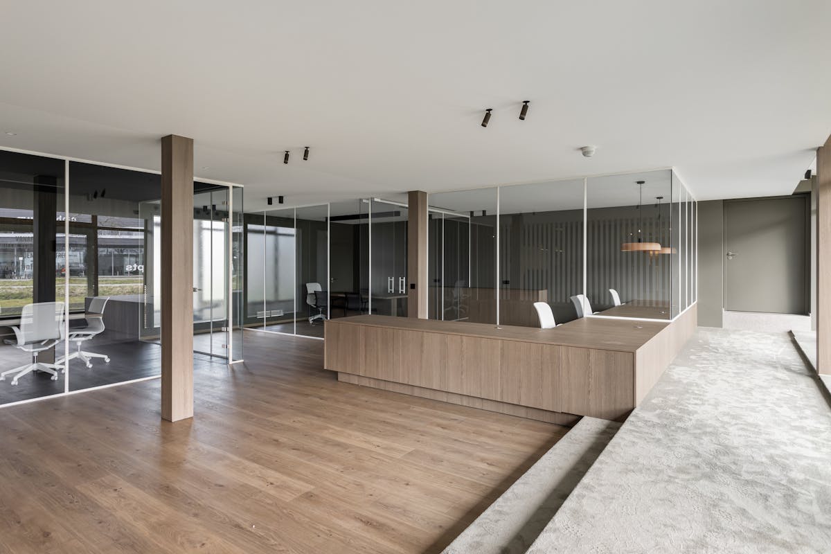 Kantoor (300 m²) Te huur te Torhoutsesteenweg, Zedelgem - foto 2