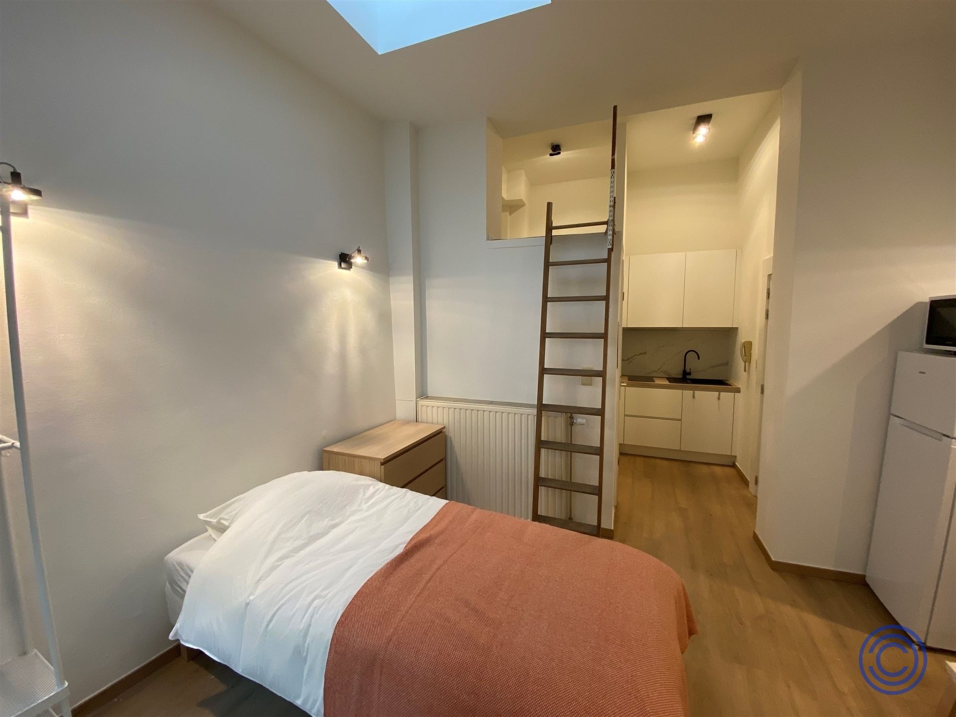 14 gerenoveerde wooneenheden op centrale ligging! - foto 4