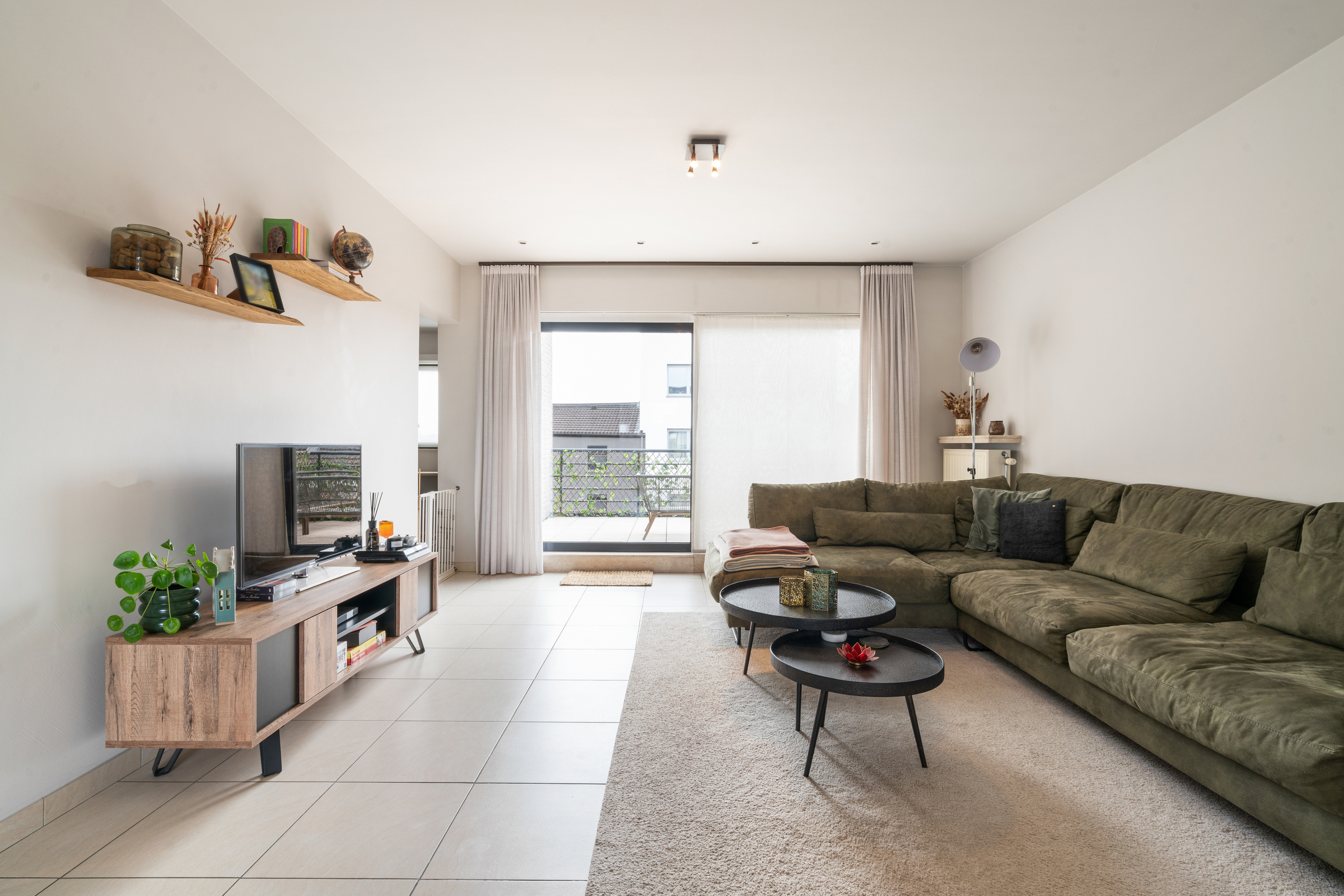 Knap en ruim 3-slpk-appartement met 3 terrassen en garage - foto 5