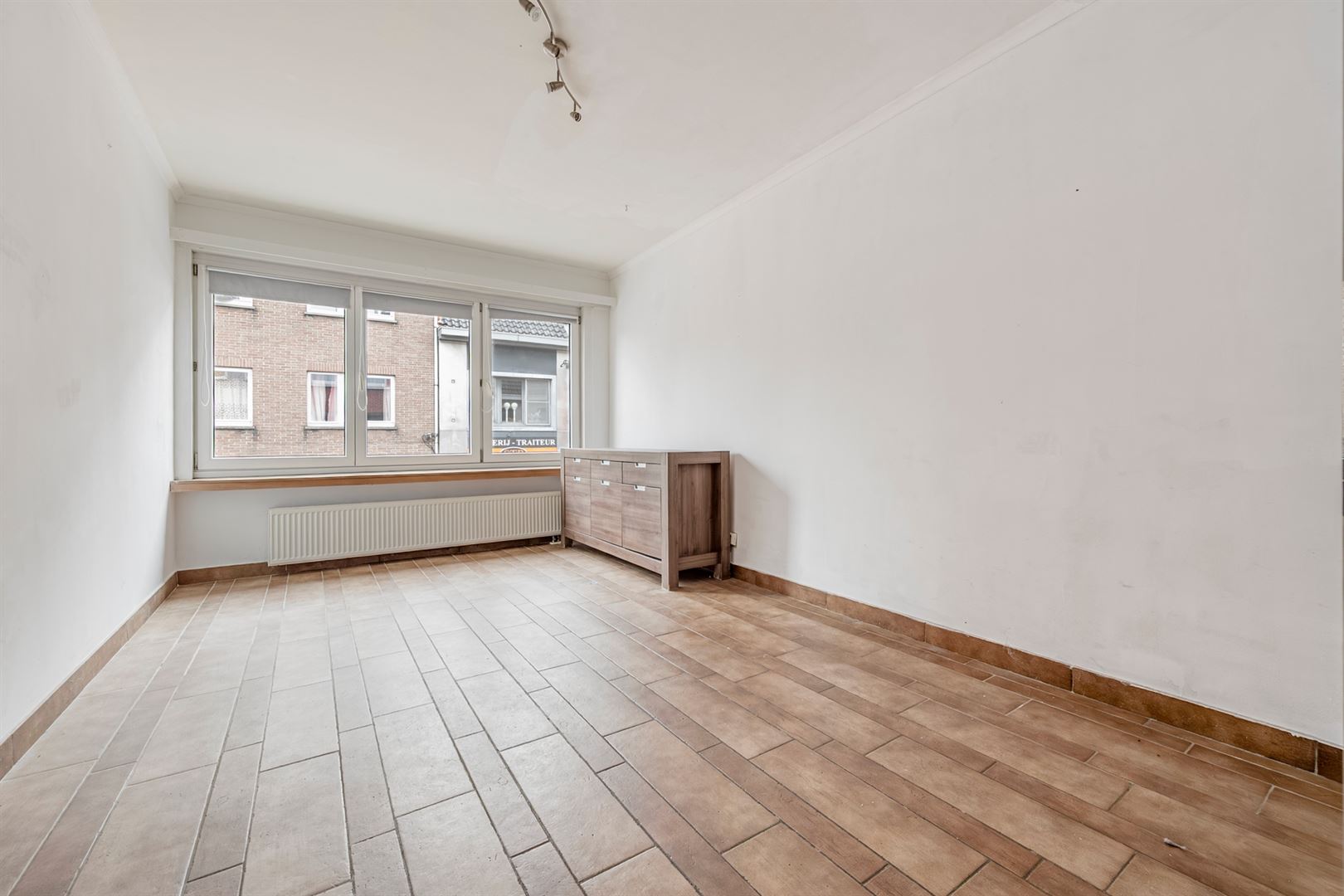 Apartment - photo 4
