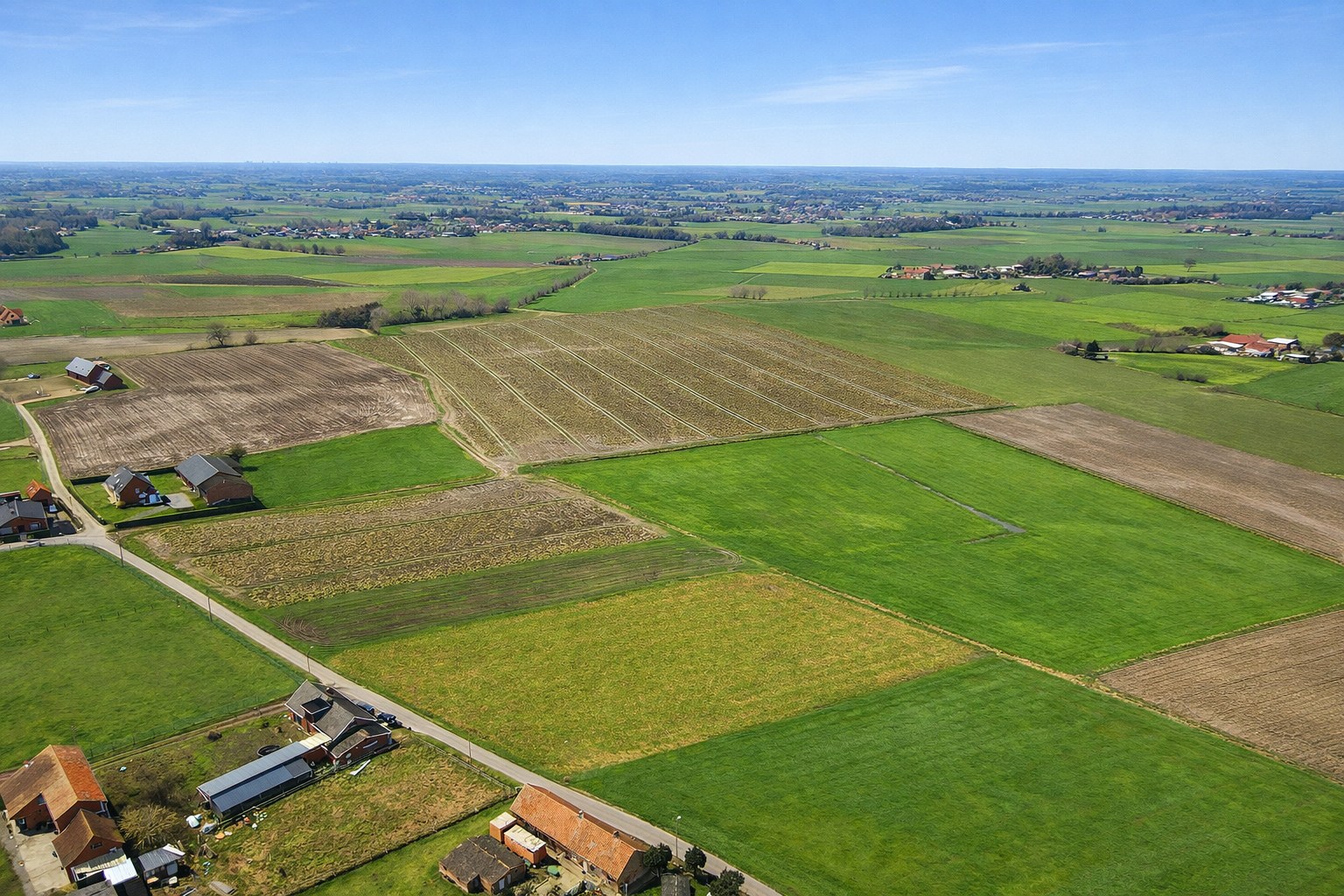 Uniek perceel bouwgrond met landelijk verzicht - foto 2