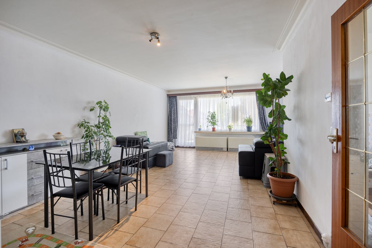 Appartement met 2 slaapkamers te koop in Burcht. - foto 1