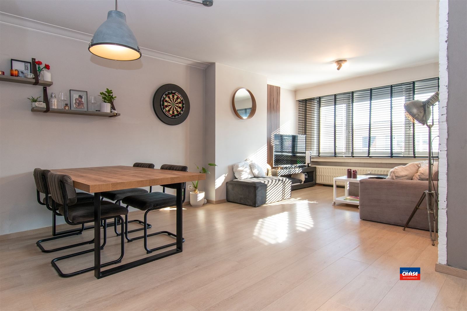 Appartement met 2 slaapkamers en terras - foto 3