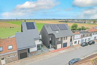 Moderne woning (2018) te Ramskapelle met 3 slaapkamers, garage en zonnige tuin met prachtige verzichten en energielabel A biedt dit huis een...