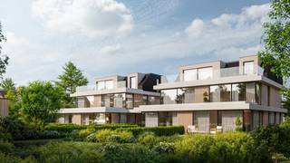 Centraal gelegen in <strong>Minderhout</strong> wordt dit hippe, luxueuze nieuwbouwproject <strong>“Residentie 4850”</strong> gerealiseerd.<br /><br /><strong>REEDS 60% VERKOCHT.</strong><br /><br />De 10 <strong>BEN-appartementen</strong> (68 - 100 m²) worden afgewerkt met hoogwaardige materialen en uitgevoerd door lokale bouwpartners. De appartementen zijn verdeeld over 2 gebouwen en delen één grote gemeenschappelijke kelder voor de privatieve parkeerplaatsen en bergingen. <br /><br />Vanzelfsprekend is er momenteel nog ruime inspraak mogelijk in de afwerking.<br /><br />De verkoop geschiedt onder de <strong>wet Breyne</strong>, (6% of 21%) BTW op het constructiegedeelte en (12%) registratierechten op het grondaandeel.<br /><br /><span>Bijzonderheden:</span><br />- <strong>Verwarming middels warmtepomp</strong><br />- Ruime terrassen<br />- <strong>Zonnepanelen</strong><br />- Verplichting tot aankoop van tenminste 1 autostaanplaats en een berging<br /><br />Voor meer informatie kunt u contact opnemen met saidja.de.vrij@deboerenpartners.be van ons kantoor te Hoogstraten.