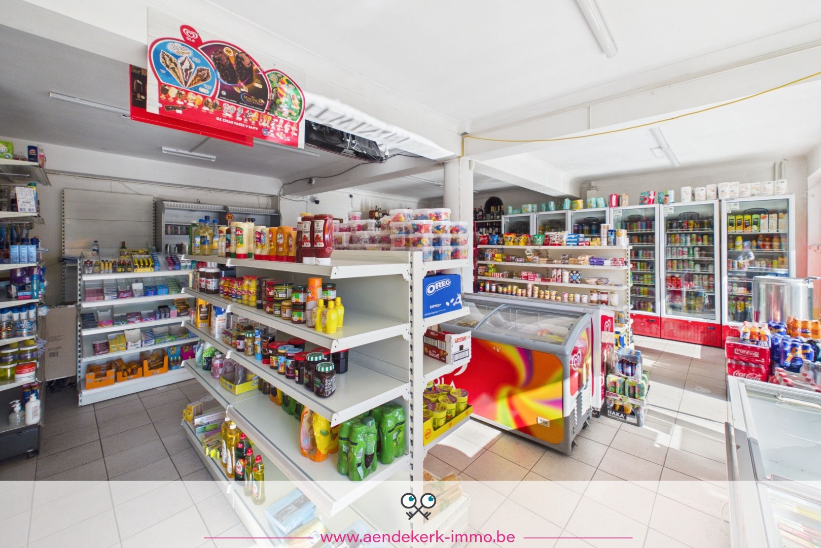 Multifunctioneel pand met handelsruimte, 2 woongelegenheden en ruime garages in Dilsen - foto 4
