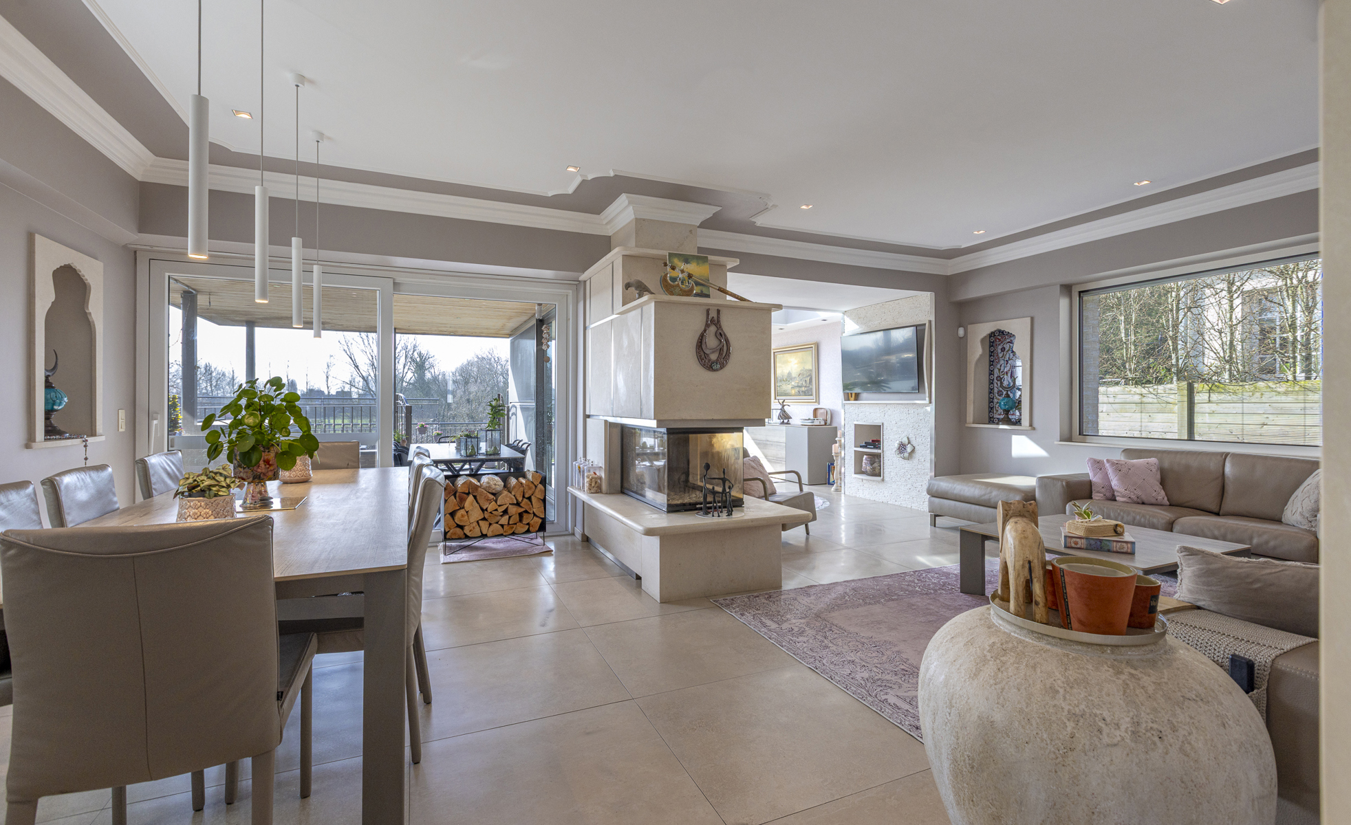 Maison familiale prête à emménager avec superbe vue dégagée. - photo 5