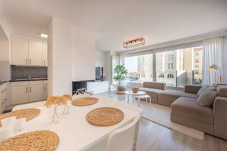 Res. RiazorOntdek dit instapklare appartement met een prachtig zijdelings zicht op de duinen en de zee. Dit charmante appartement ademt een echte...